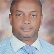 Docente de Matemáticas y Física para estudiantes de primaria y bachillerato